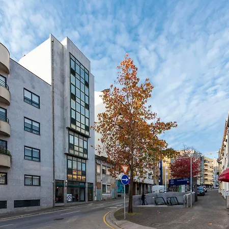 Doispontozero Fonseca Cardoso * Oporto